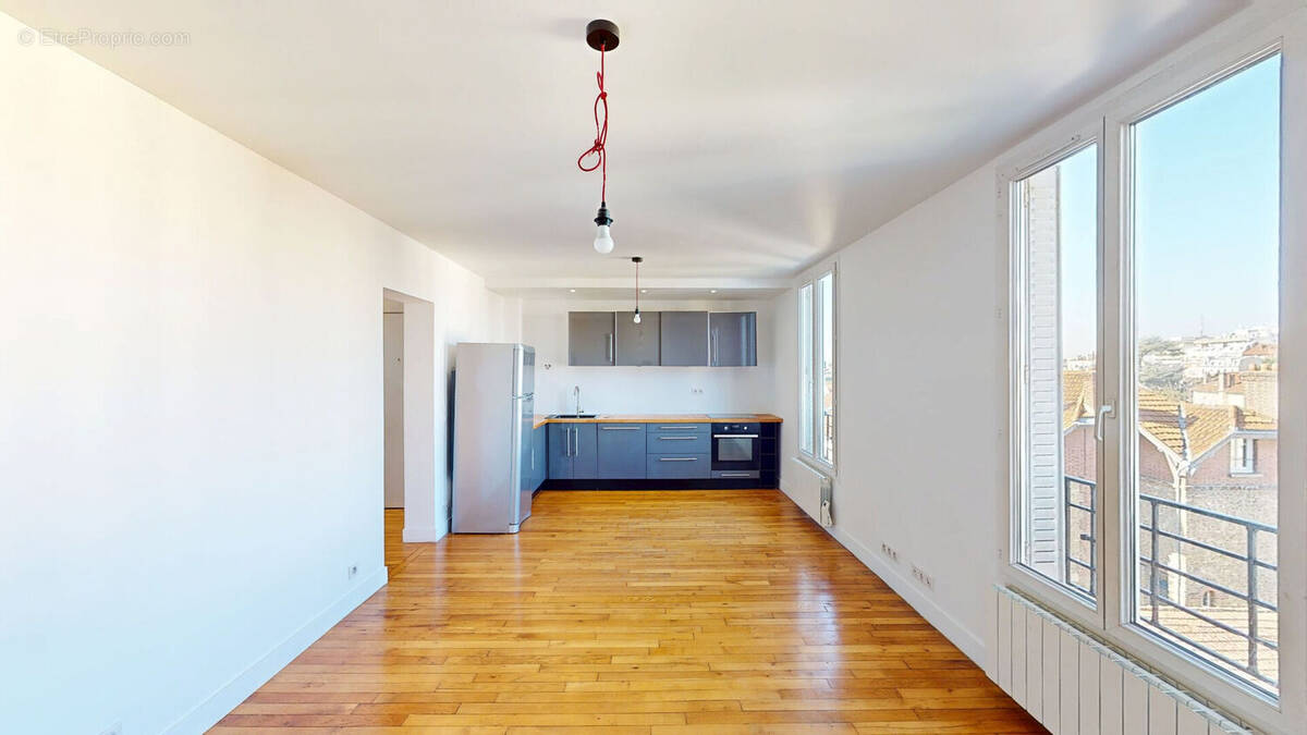 Appartement à MAISONS-ALFORT