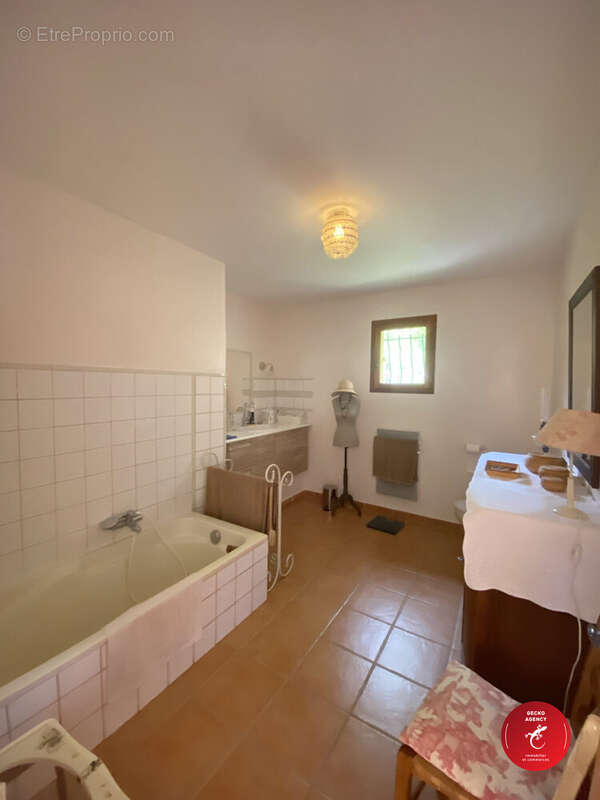 Salle de bain suite - Maison à LES ARCS
