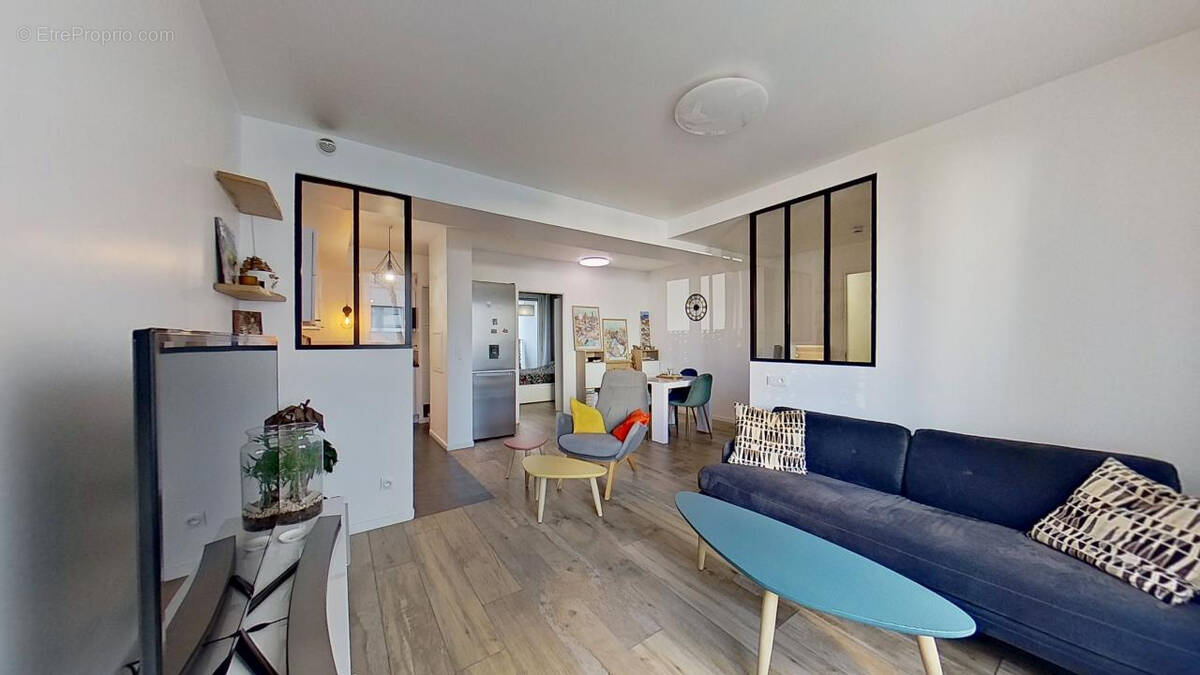 Appartement à NANTERRE