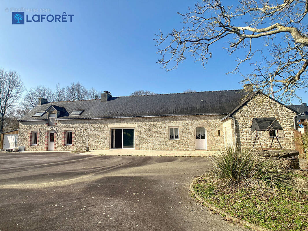 Maison à PONTIVY