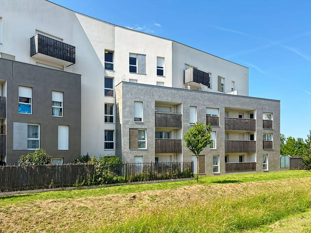 Appartement à JOUY-LE-MOUTIER