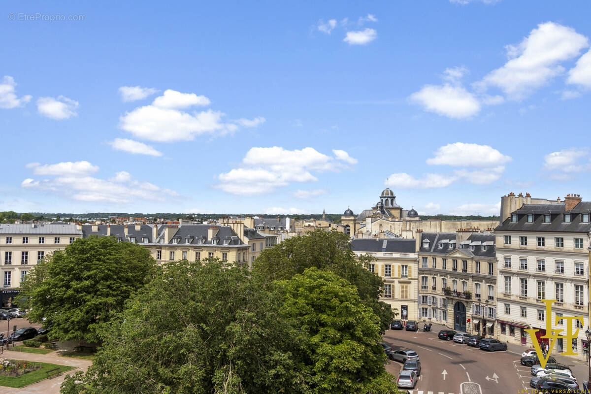 Appartement à VERSAILLES