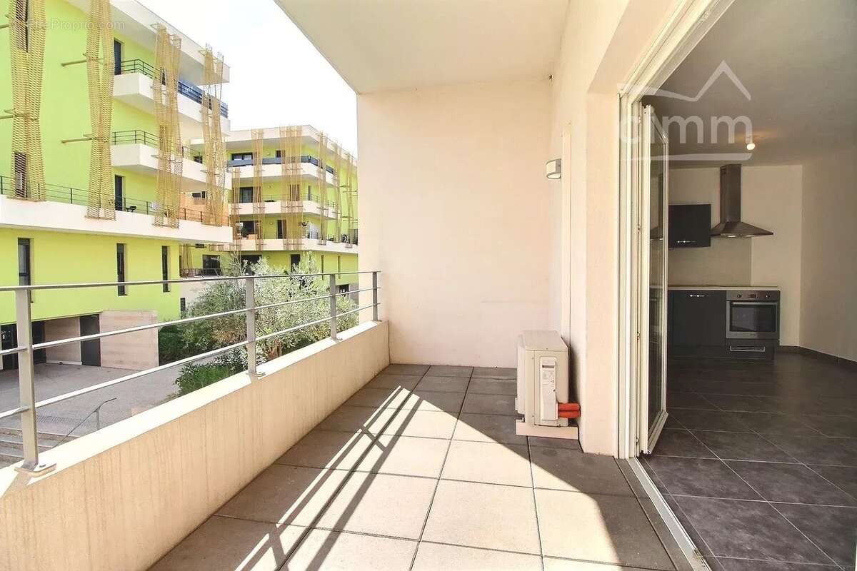 Appartement à JUVIGNAC