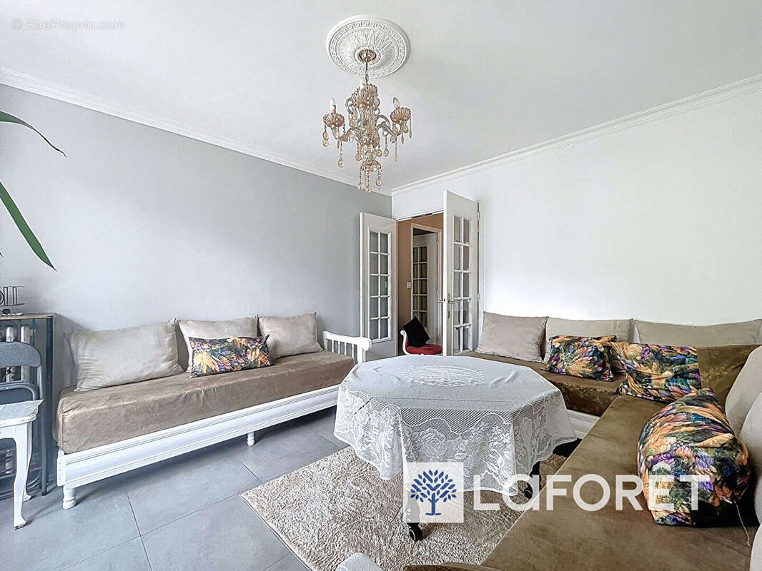 Appartement à LYON-9E