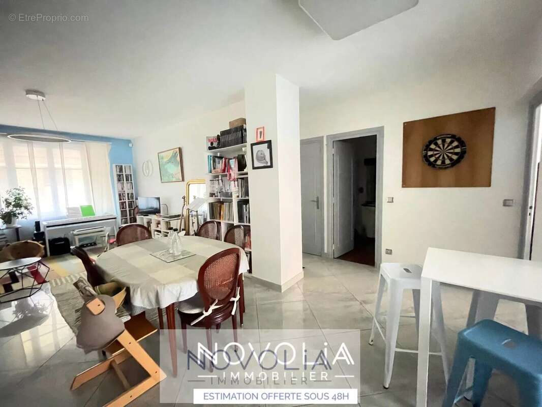 Appartement à LYON-6E