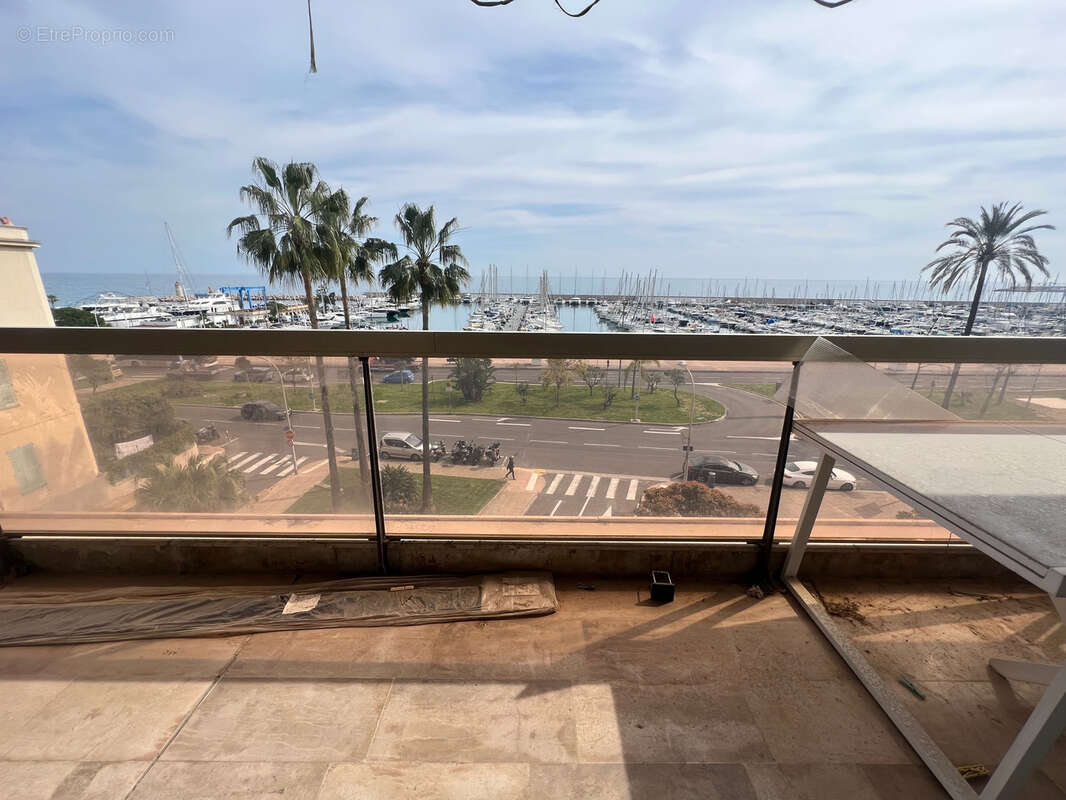 Appartement à MENTON