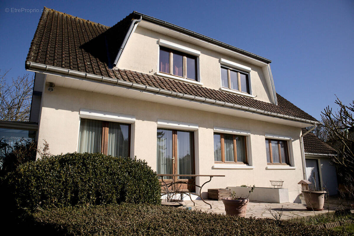Maison à AMBLAINVILLE