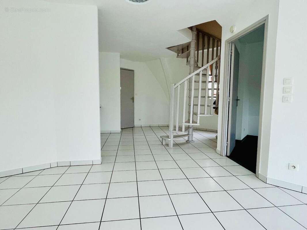   - Appartement à STRASBOURG
