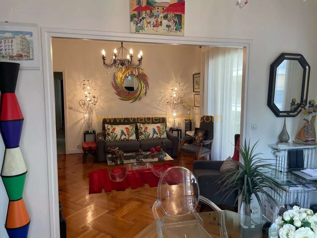 Appartement à NICE