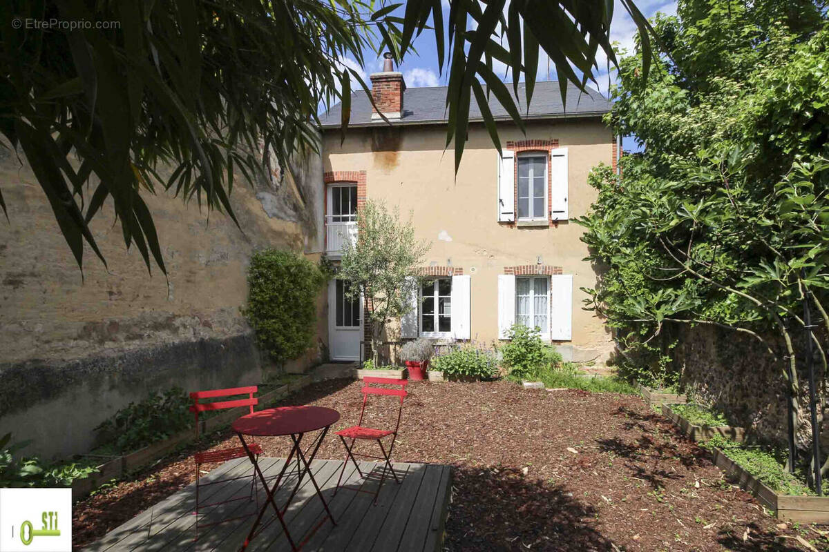 Photo 1 - Maison à CHATILLON-COLIGNY