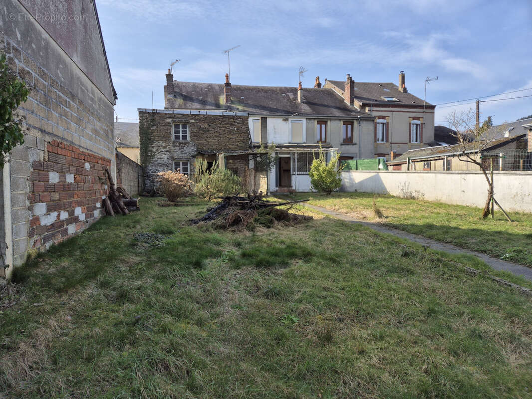 Maison à BOGNY-SUR-MEUSE