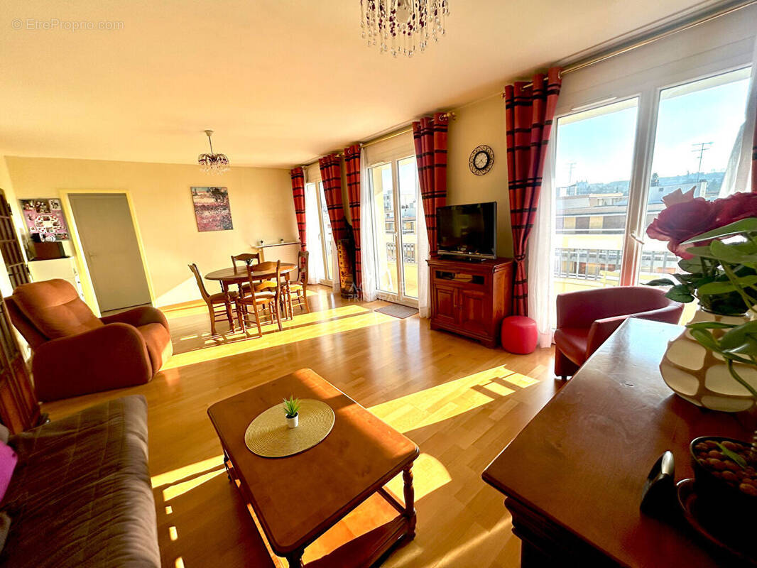 Appartement à POISSY