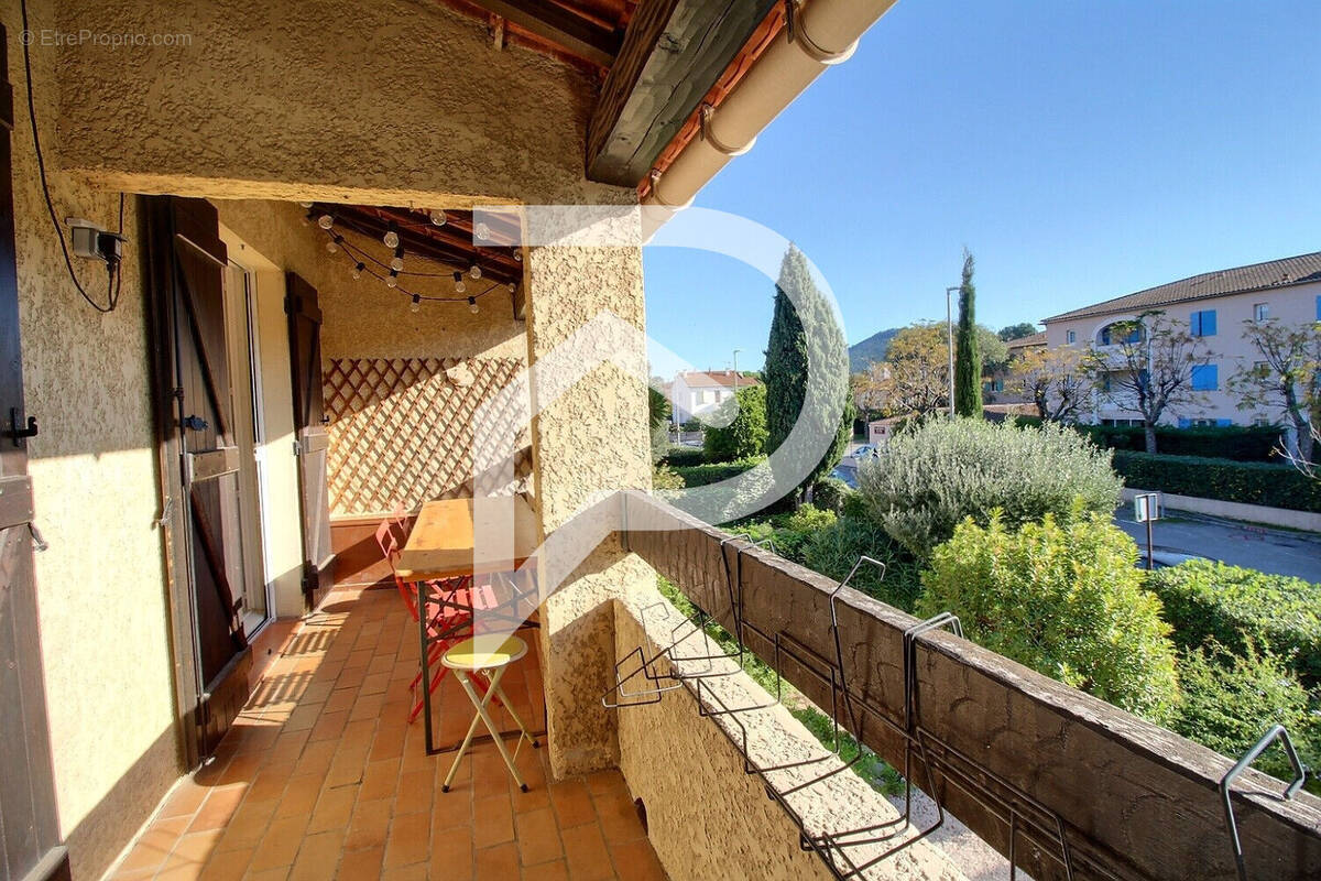 Appartement à LE PRADET