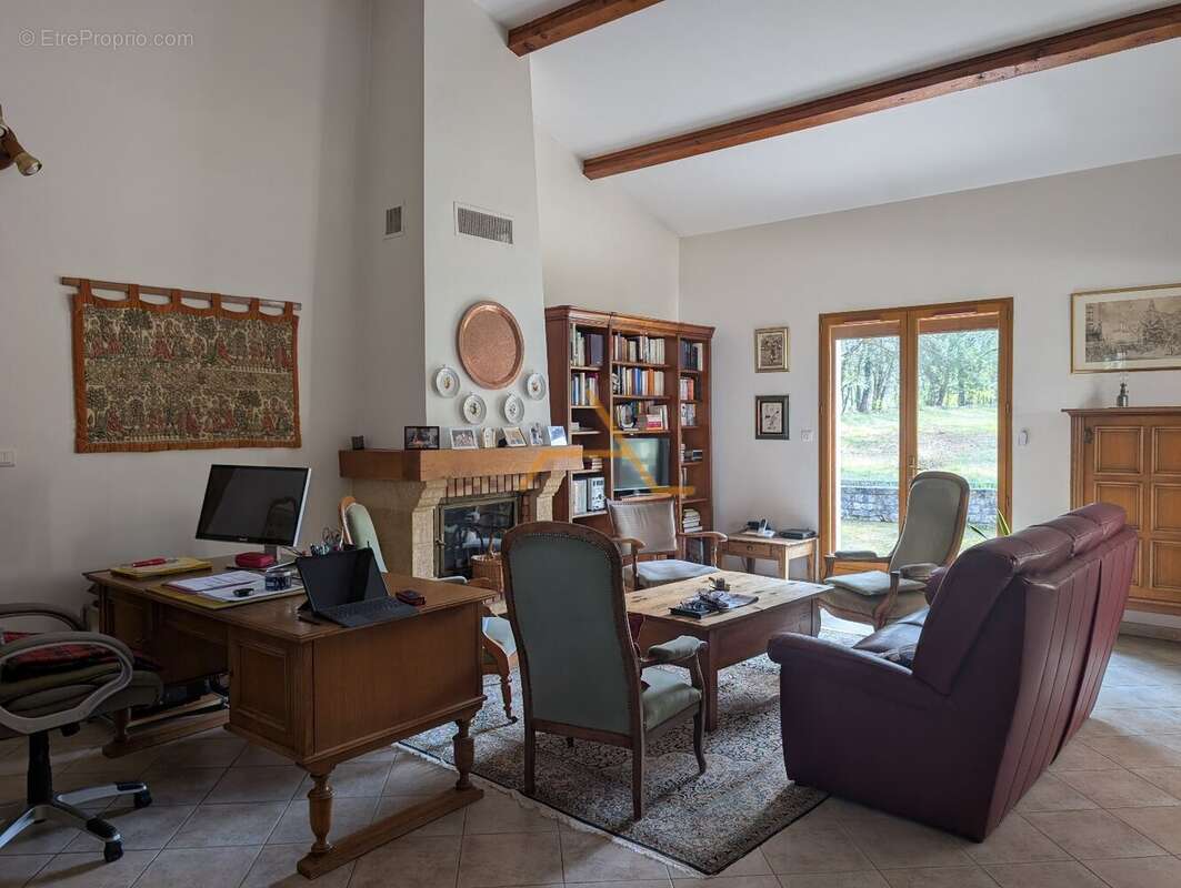 Maison à DIEULEFIT