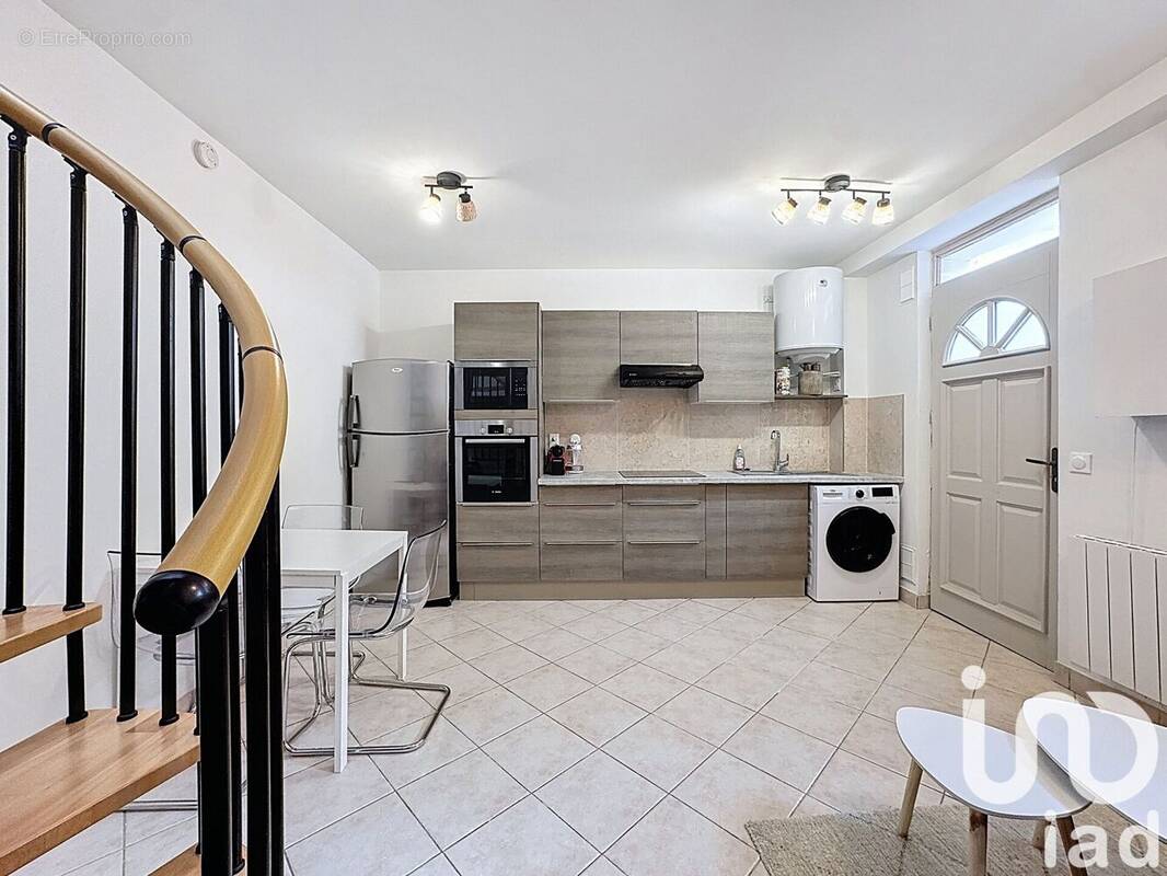 Photo 1 - Appartement à NANTERRE