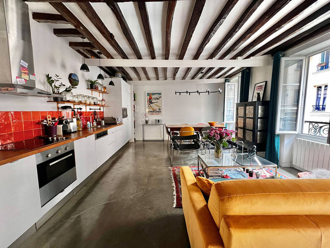 Appartement à PARIS-19E