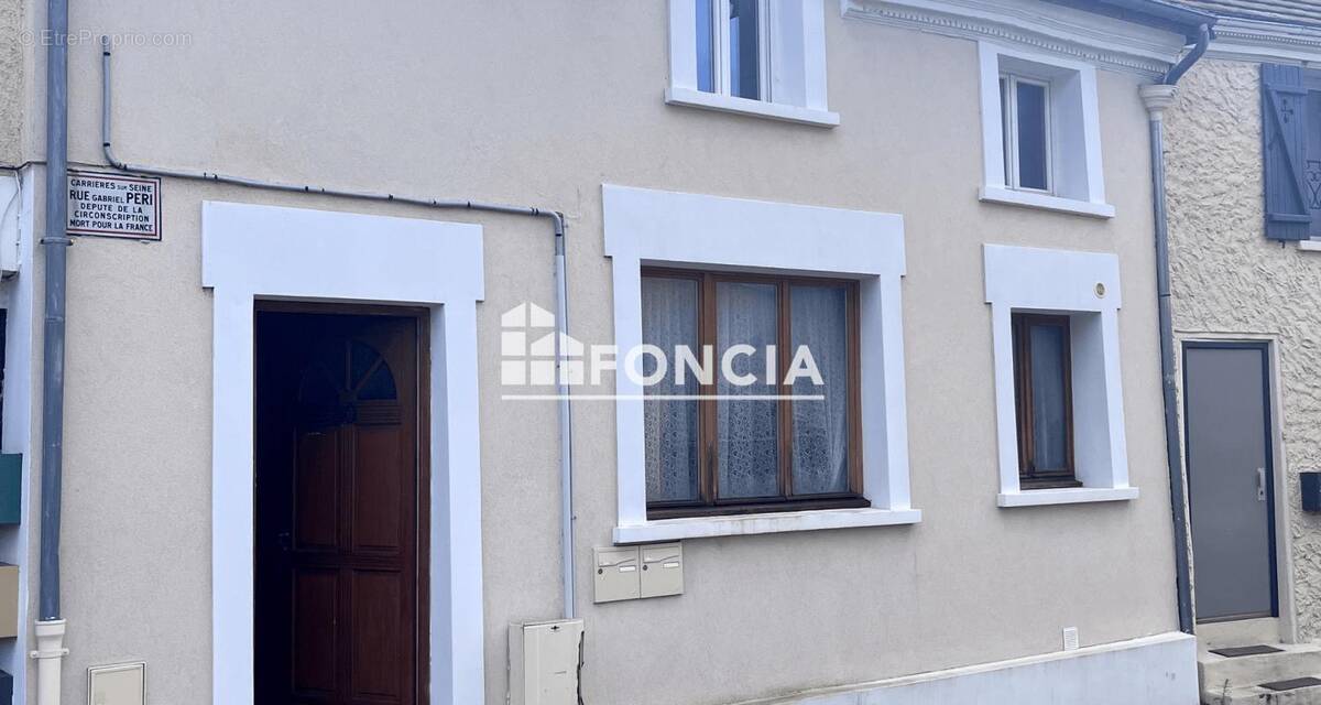 Appartement à CARRIERES-SUR-SEINE