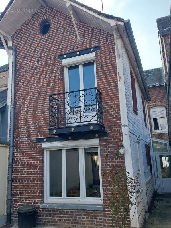 Maison à NEUFCHATEL-EN-BRAY