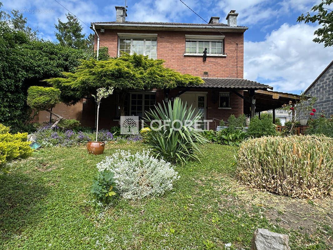Maison à AUBERCHICOURT