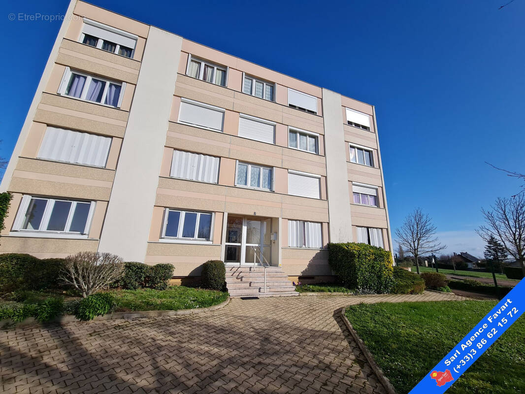 Appartement à MIGENNES