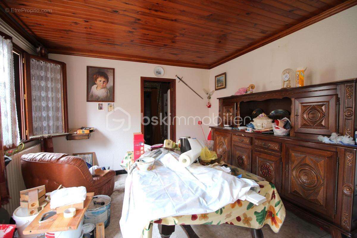 Appartement à LAMALOU-LES-BAINS