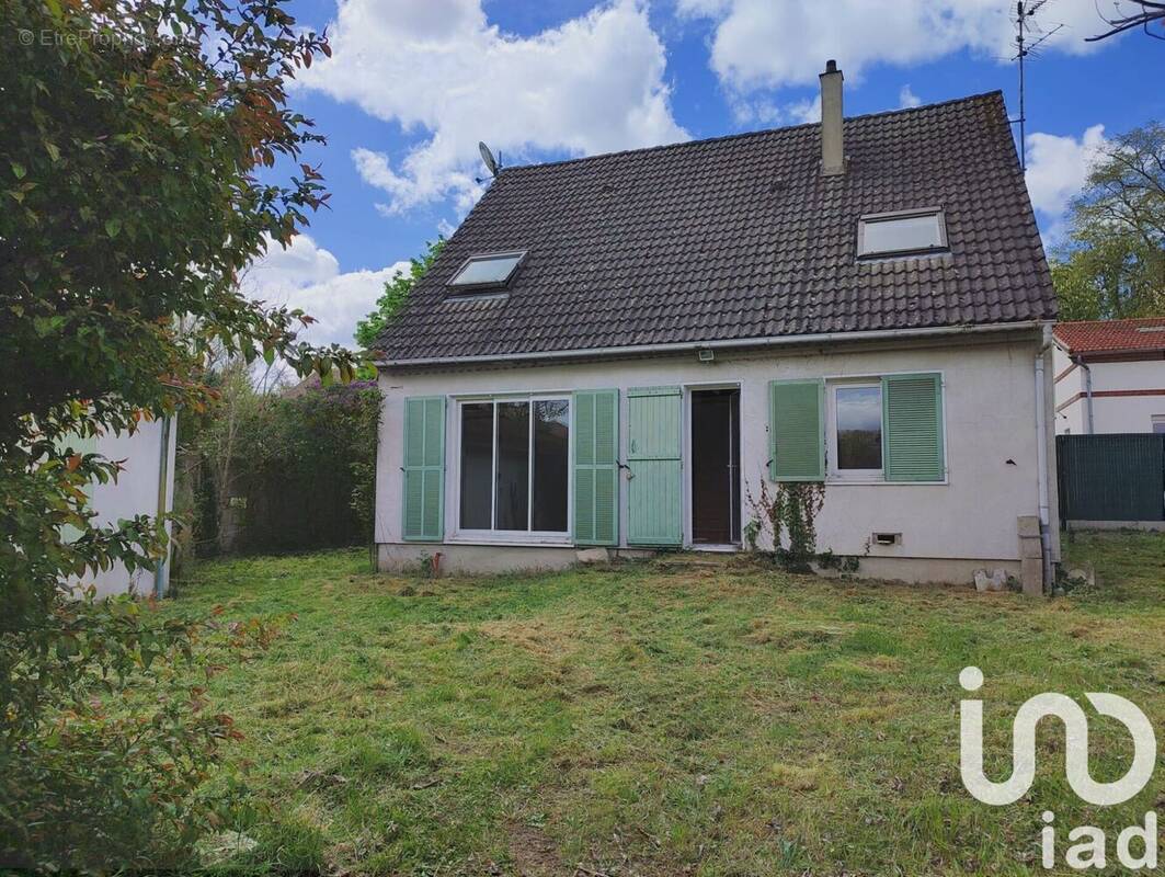Photo 1 - Maison à RAMBOUILLET