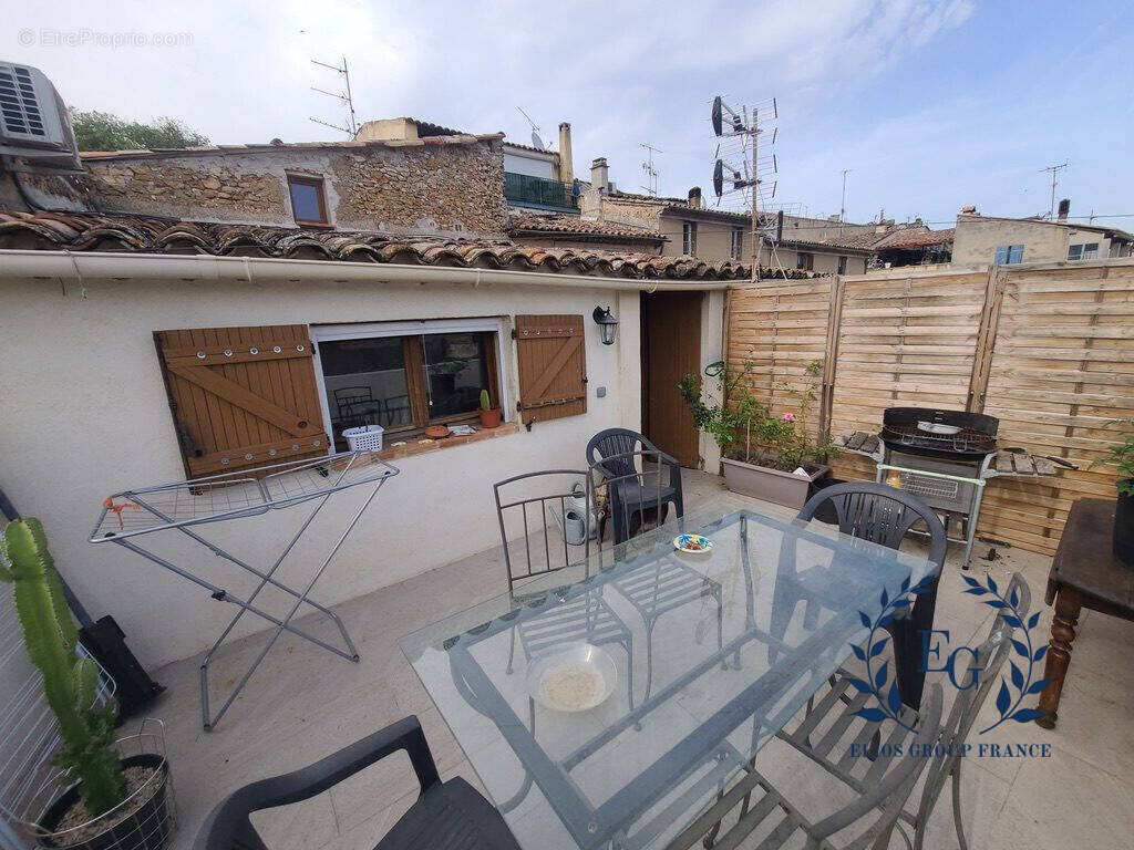 Appartement à CAMPS-LA-SOURCE