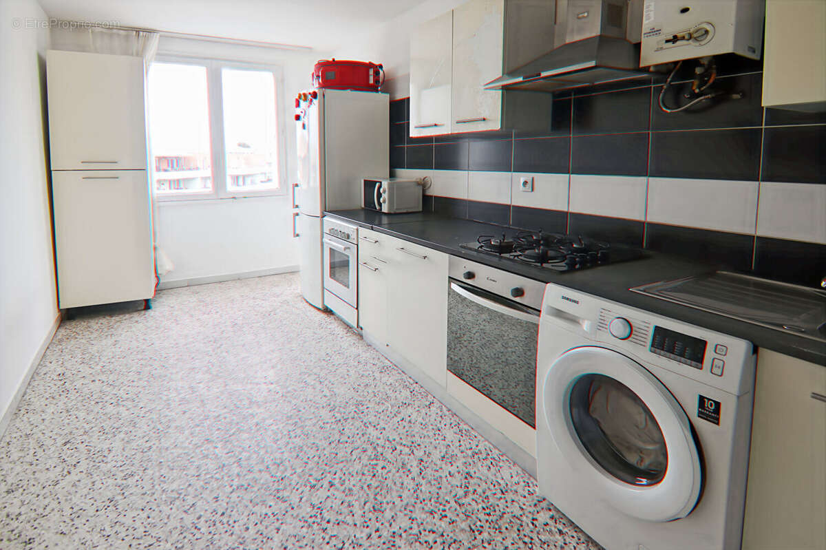Appartement à MARSEILLE-13E