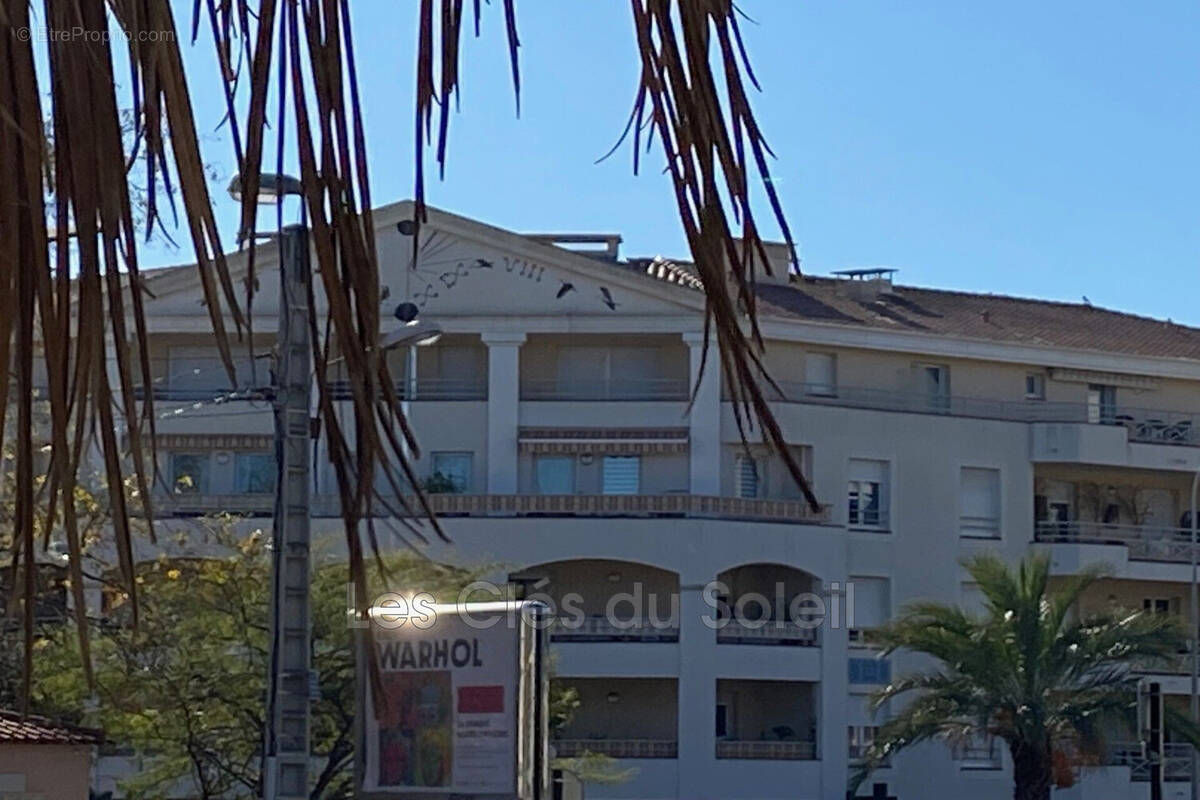 Appartement à HYERES