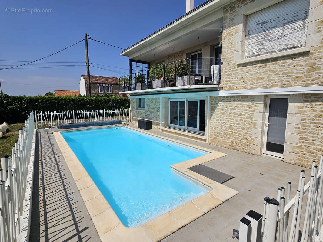 Maison à MACHECOUL