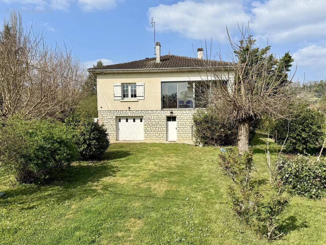 Maison à PORT-SAINTE-FOY-ET-PONCHAPT