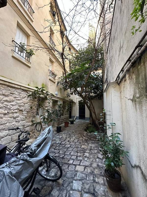 Appartement à PARIS-5E