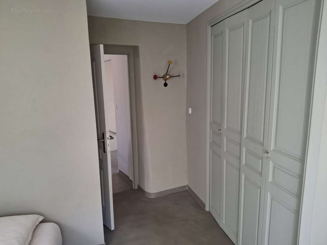 Appartement à LE CASTELLET