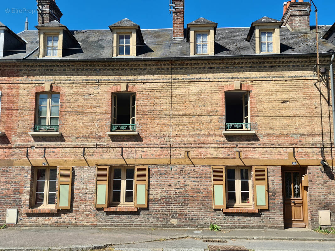 Maison à VIMOUTIERS