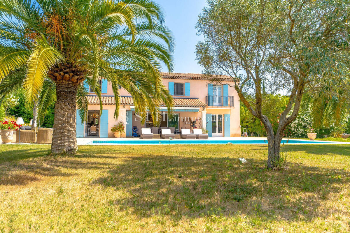 Maison à GRIMAUD