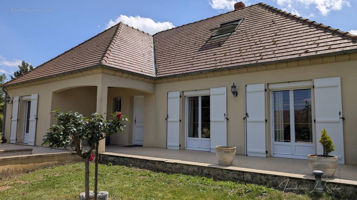 Maison à ALLONNE