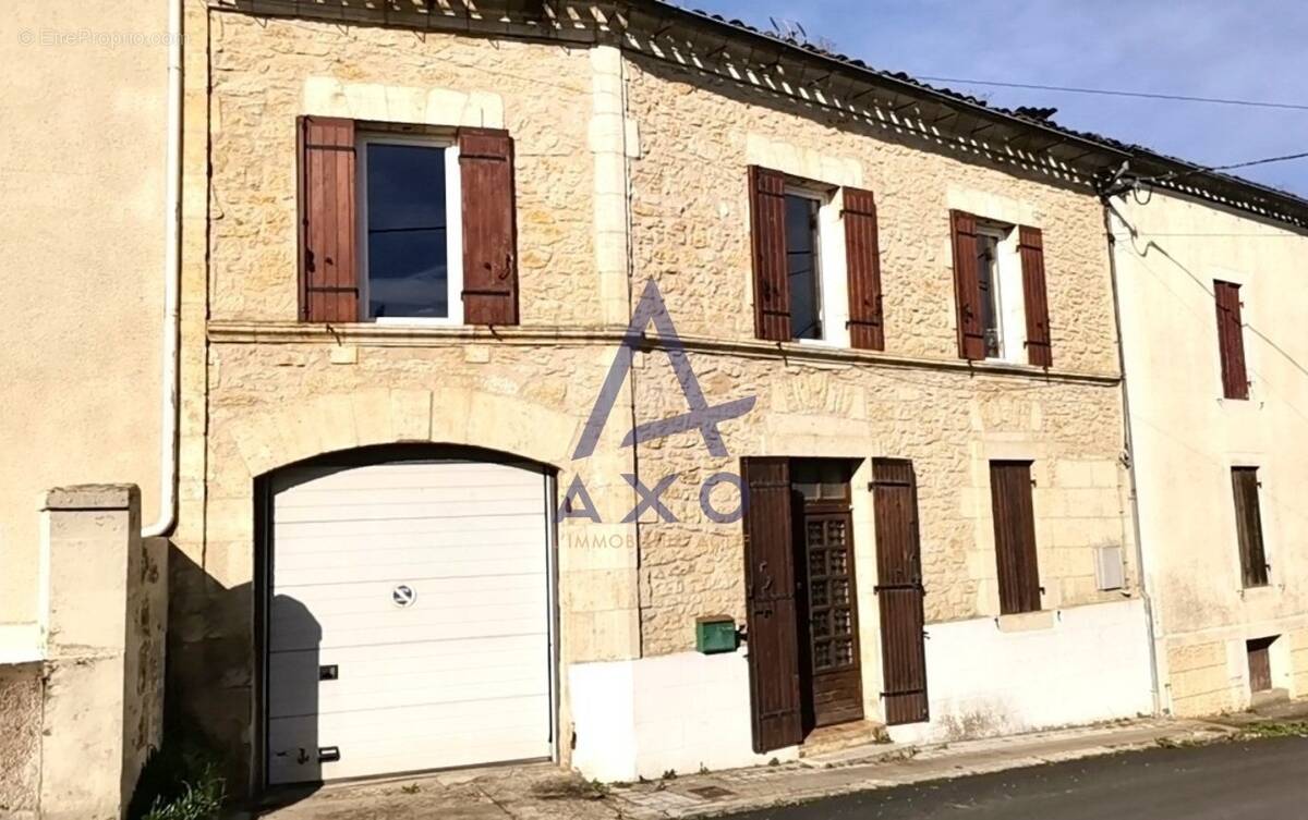 Maison à PINEUILH