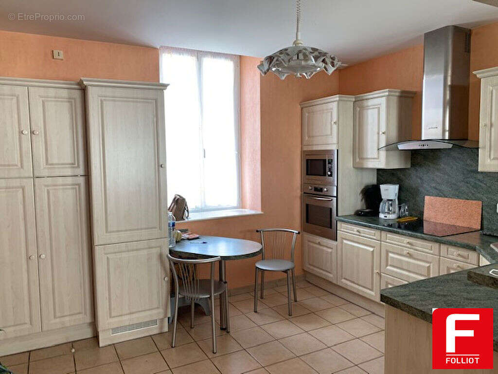 Appartement à SOURDEVAL