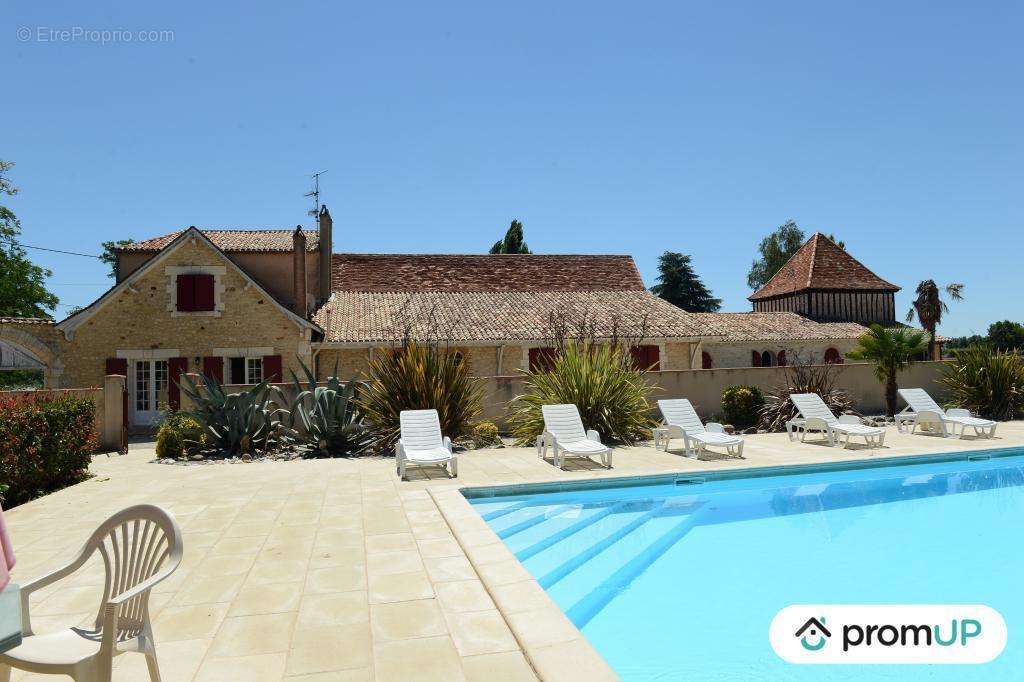 Maison à GARDONNE