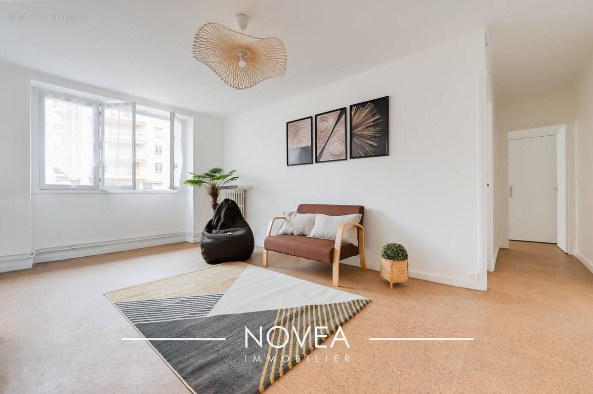 Appartement à LYON-7E
