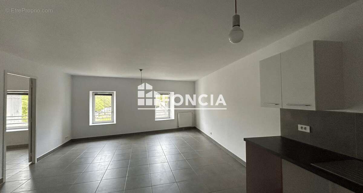 Appartement à JONZAC