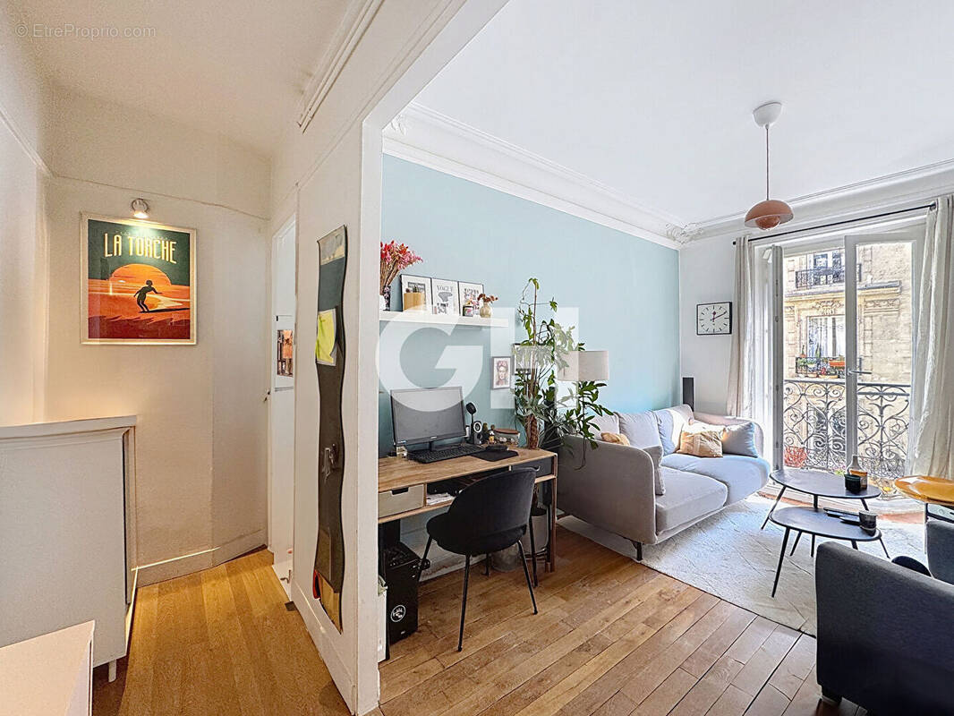 Appartement à PARIS-11E