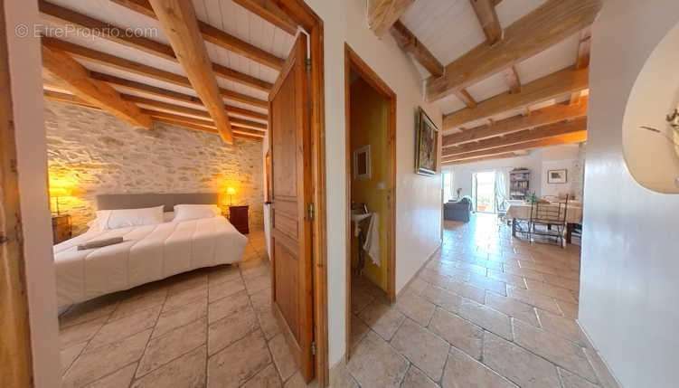 Maison à AUTIGNAC