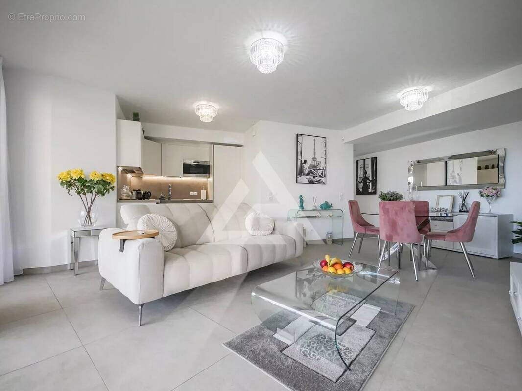 Appartement à BEAUSOLEIL