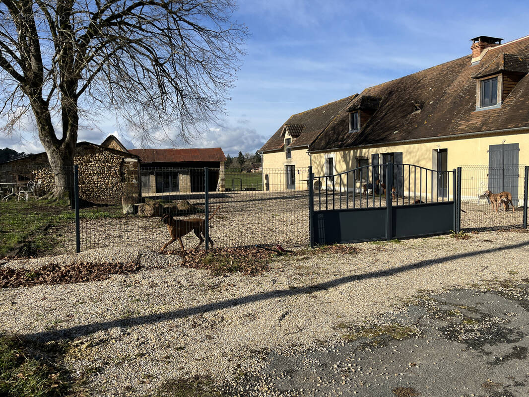 Maison à PLAZAC