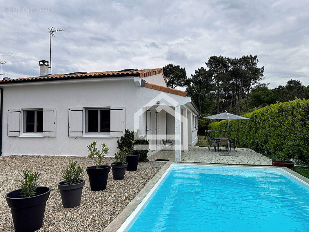 Maison à SAINT-AUBIN-DE-MEDOC