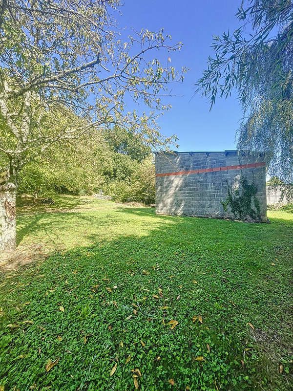 Terrain à LUGON-ET-L&#039;ILE-DU-CARNAY