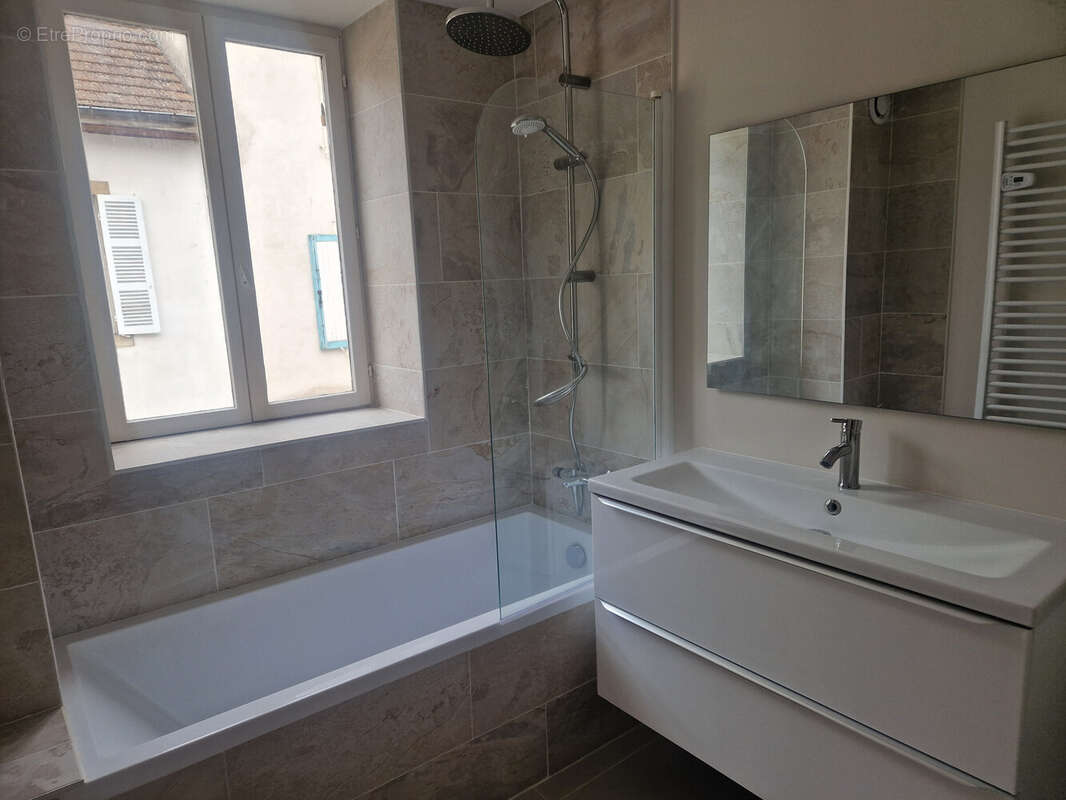 Appartement à SAVIGNY-LES-BEAUNE
