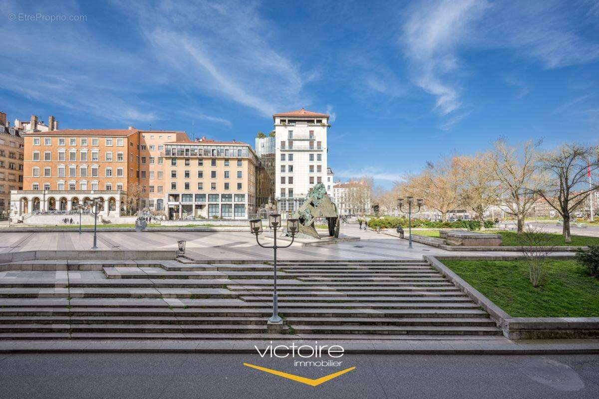Appartement à LYON-1E