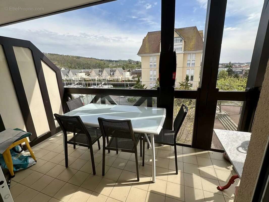 Appartement à DIVES-SUR-MER